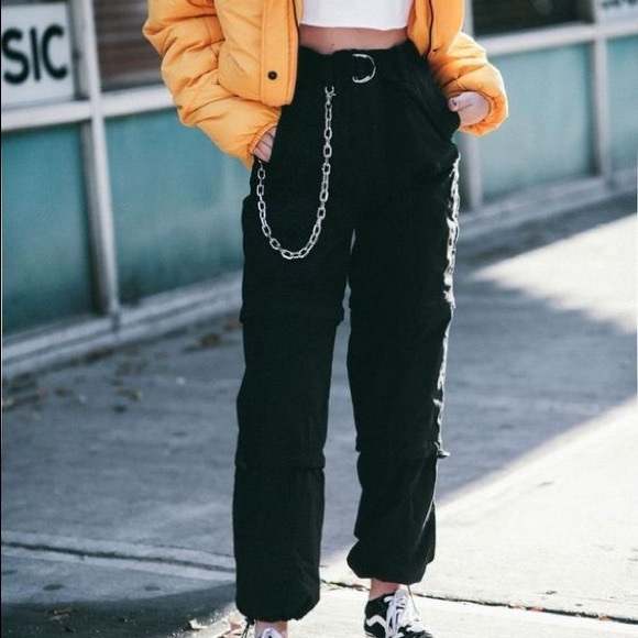 SKATER GIRL MYSTERY BOX - Picture 3 of 10